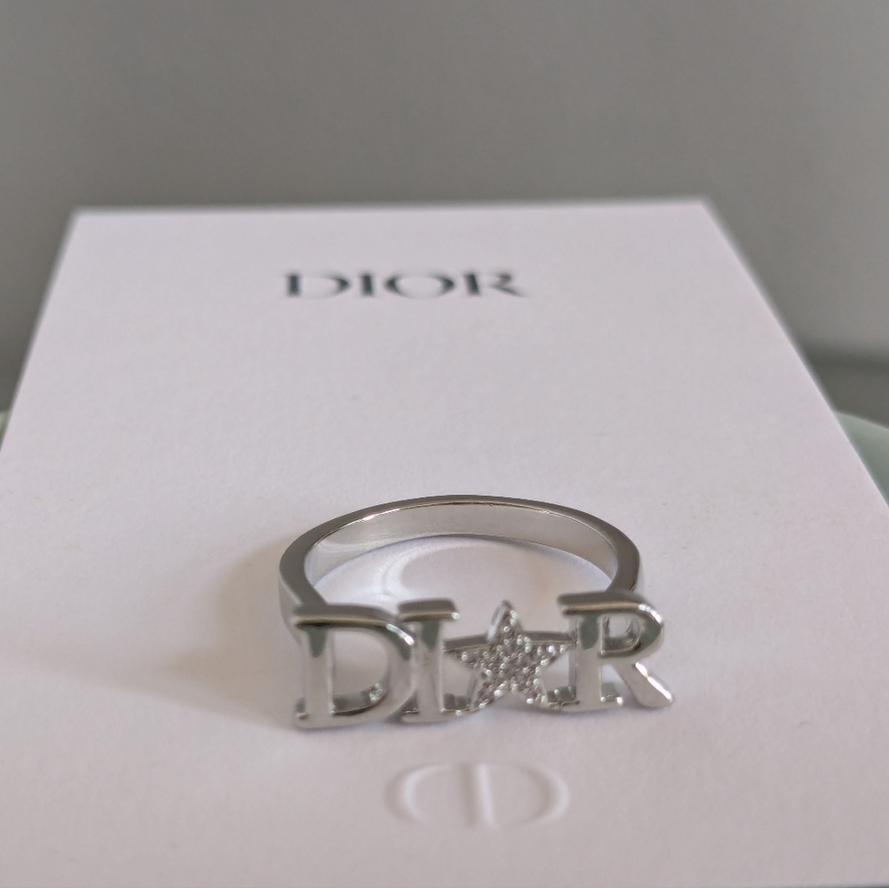 Dior - Picture 4 of 8